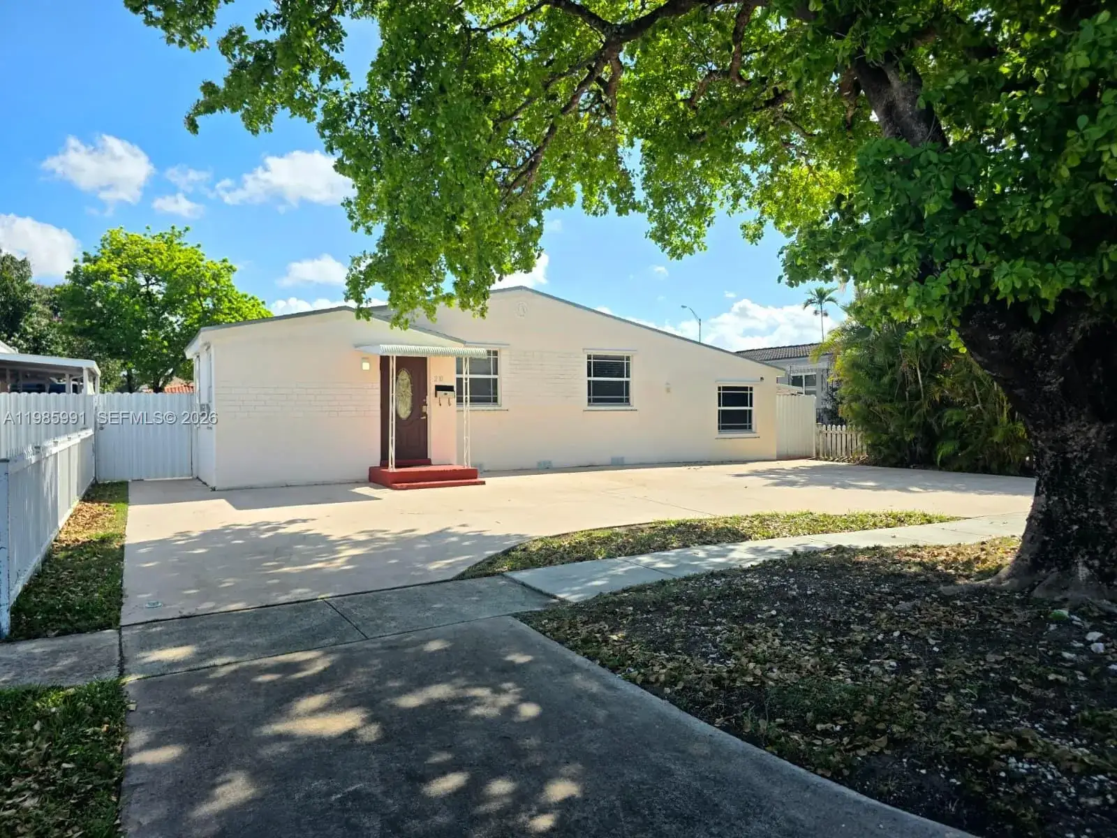 4 bedroom 3 bath Residential for sale at 210 E 59th St, Hialeah FL 33013
