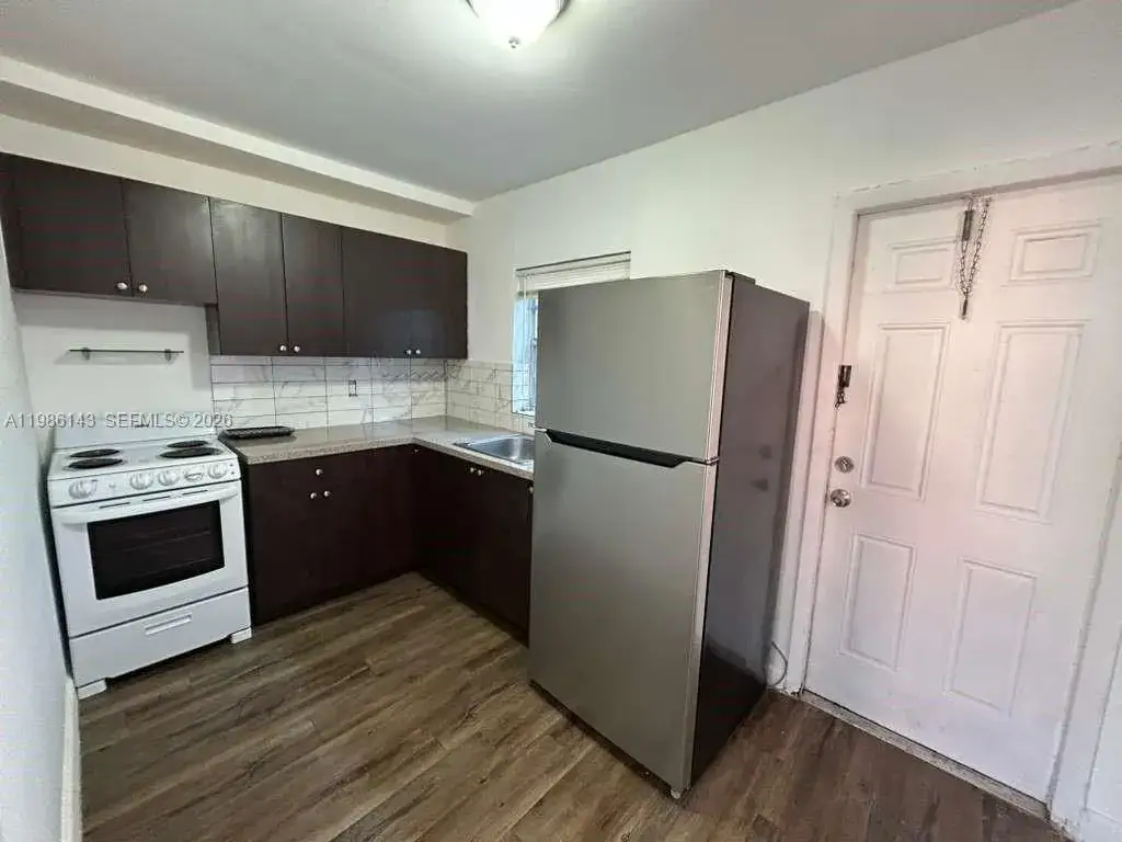 1 bath Residential Lease for rent at 2316 Madison St # 5, Hollywood FL 33020