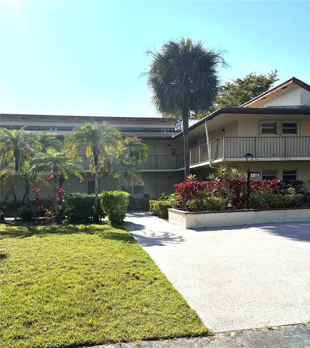 2 bedroom 2 bath Residential for sale at 8791 Holly Ct # 103, Tamarac FL 33321