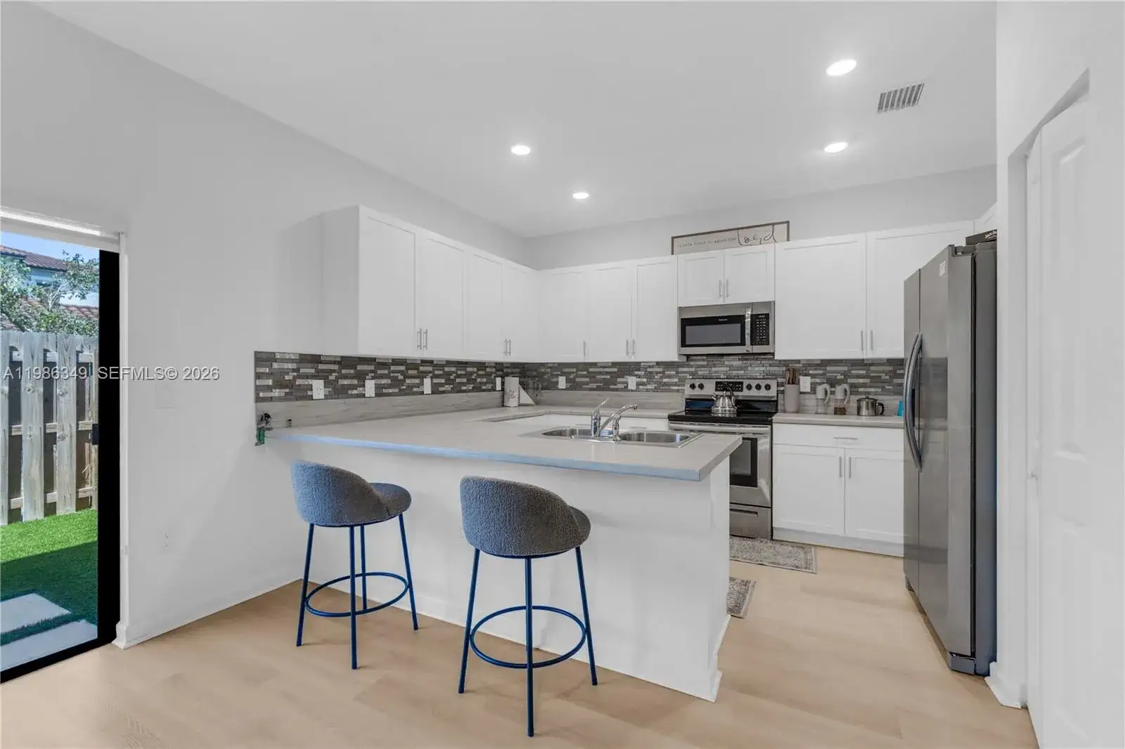 3 bedroom 2 bath Residential for sale at 21068 NE 8th Ave, Miami FL 33179