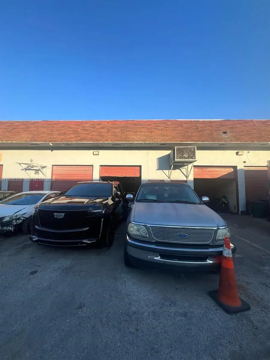 Commercial Sale for sale at 3056 S State Road 7 # 1P, Miramar FL 33023