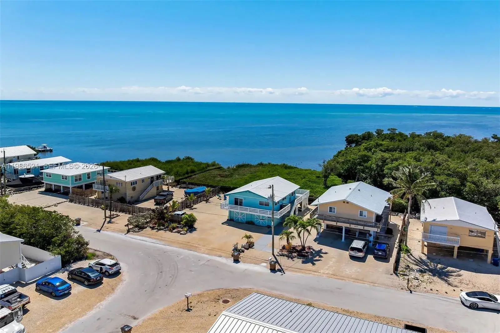 2 bedroom 2 bath Residential for sale at 6501 Oceanview Ave, Marathon FL 33050