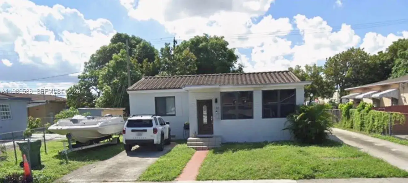 4 bedroom 3 bath Residential for sale at 52 E 50th Pl, Hialeah FL 33013