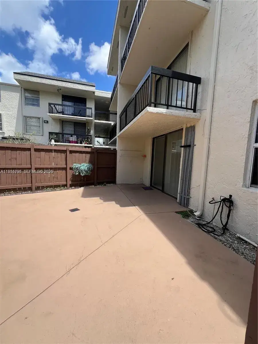 1 bedroom 1 bath Residential Lease for rent at 8307 SW 142nd Ave # F105, Miami FL 33183