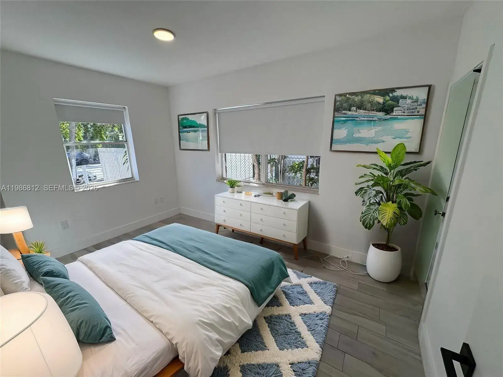 2 bedroom 1 bath Residential Lease for rent at 1000 7th St # 10, Miami Beach FL 33139
