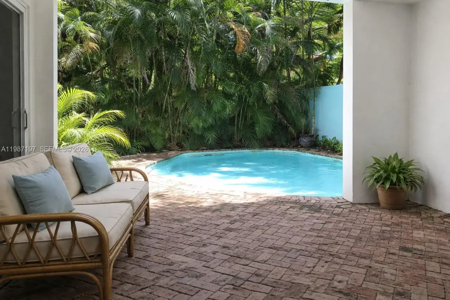 3 bedroom 3 bath Residential Lease for rent at 3151 Freeman St, Miami FL 33133