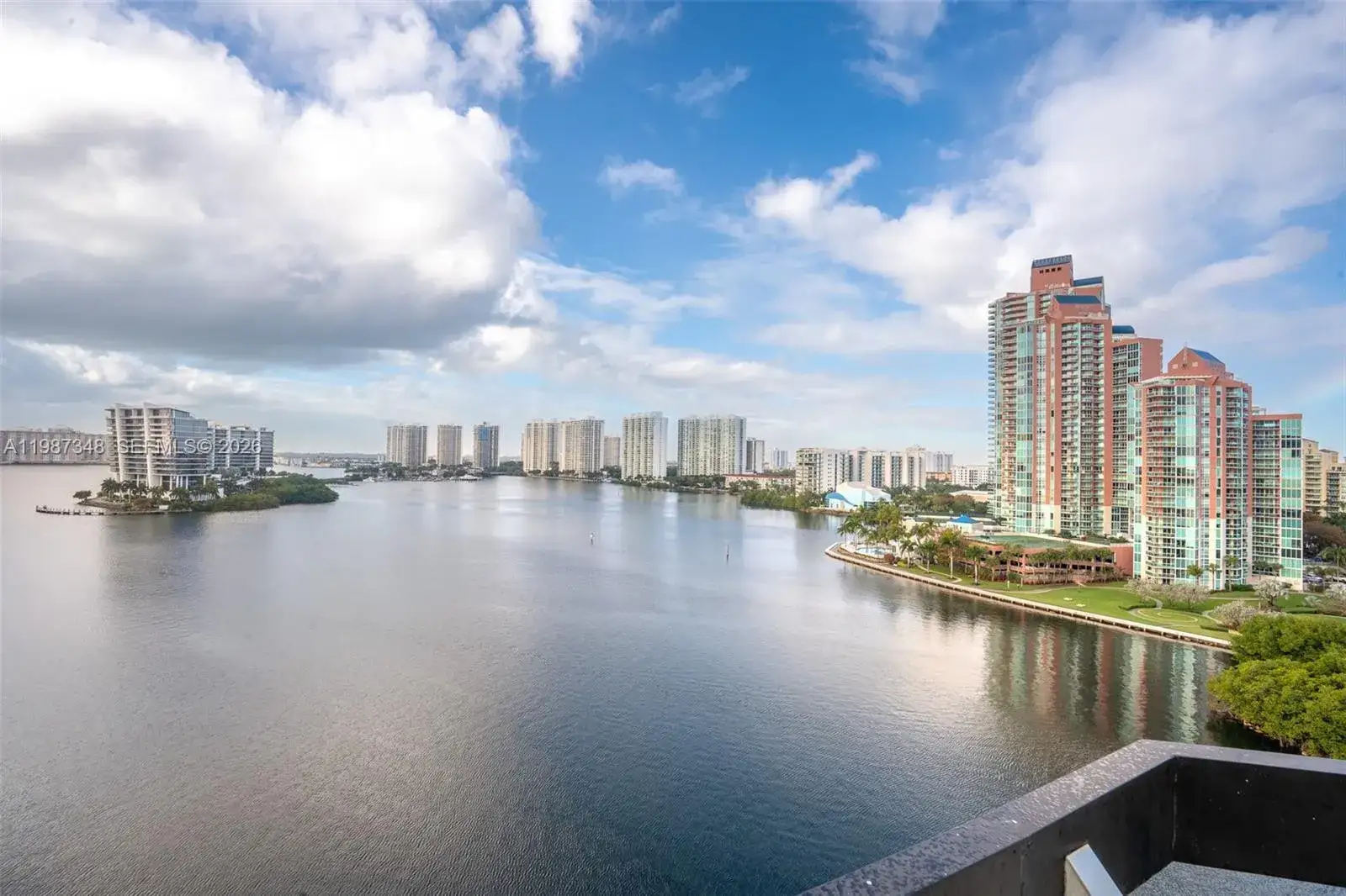 3 bedroom 3 bath Residential Lease for rent at 3530 Mystic Pointe Dr # 1401, Aventura FL 33180