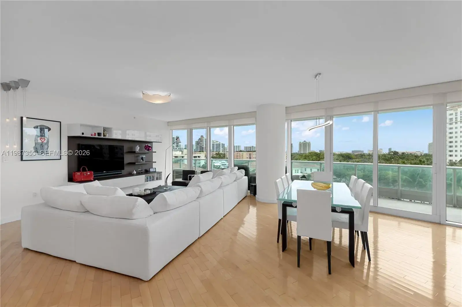 3 bedroom 4 bath Residential Lease for rent at 19955 NE 38th Ct # 701, Aventura FL 33180