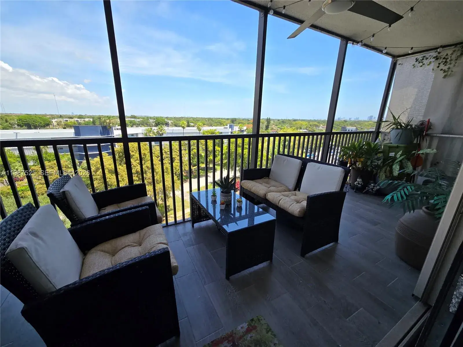 2 bedroom 2 bath Residential for sale at 900 NE 195th St # 709, Miami FL 33179