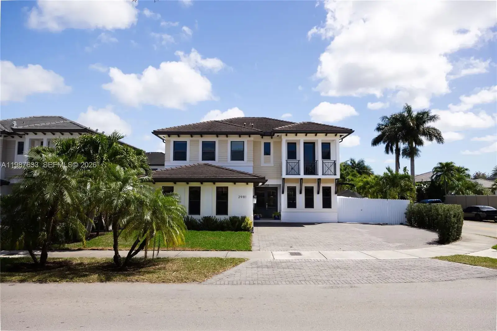 4 bedroom 4 bath Residential for sale at 2981 SW 149th Ave, Miami FL 33185