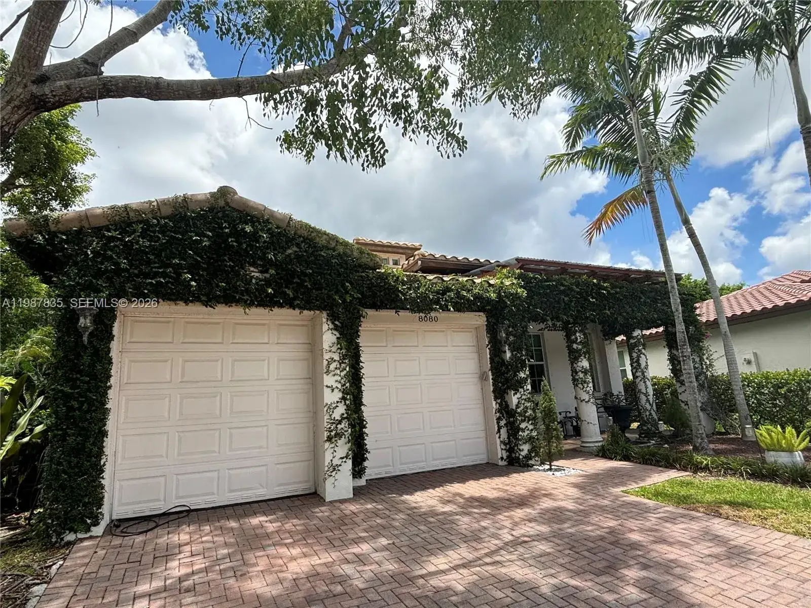 4 bedroom 3 bath Residential for sale at 8080 NW 126th Ter, Parkland FL 33076
