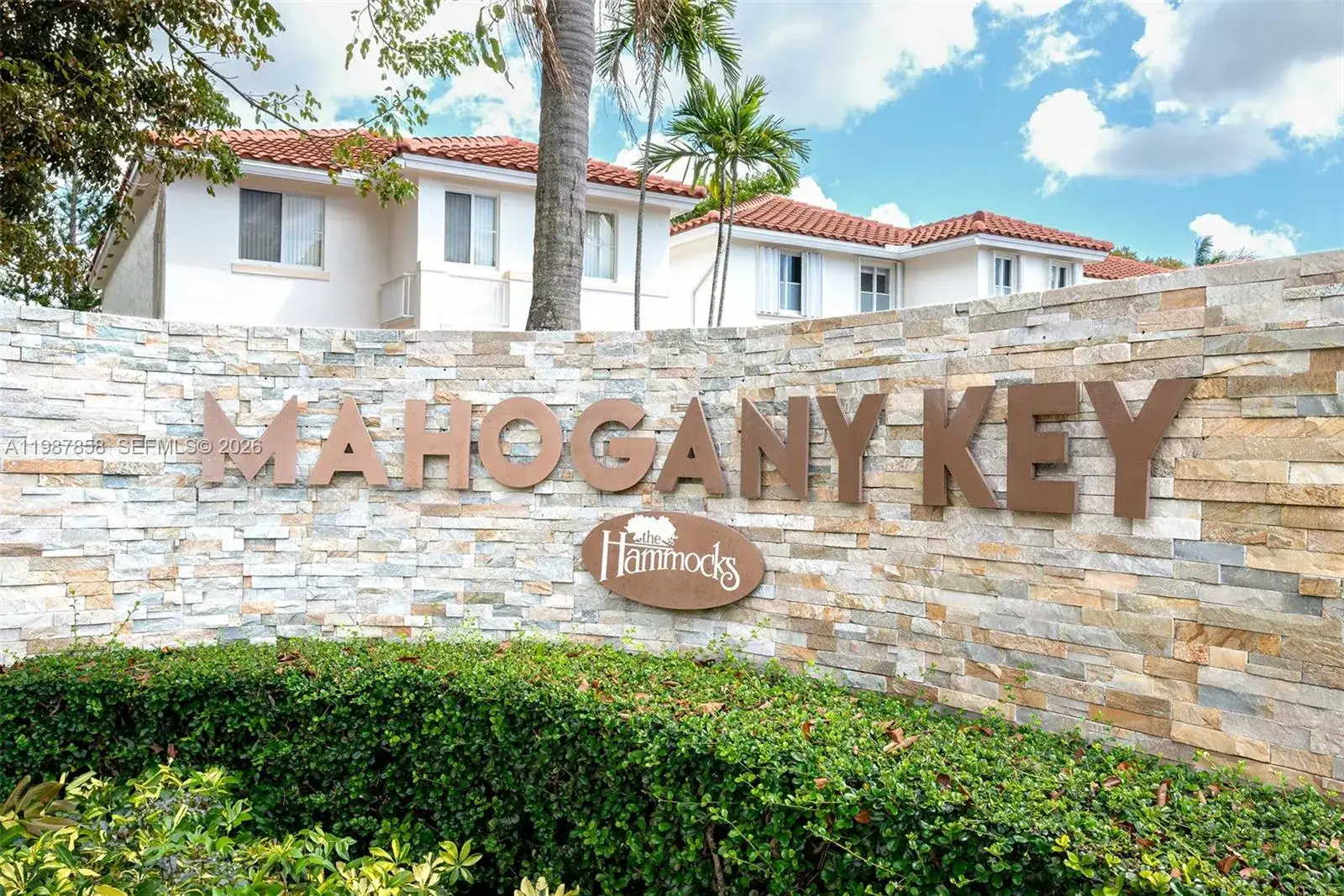 2 bedroom 2 bath Residential Lease for rent at 10441 Mahogany Key Cir # 101, Miami FL 33196