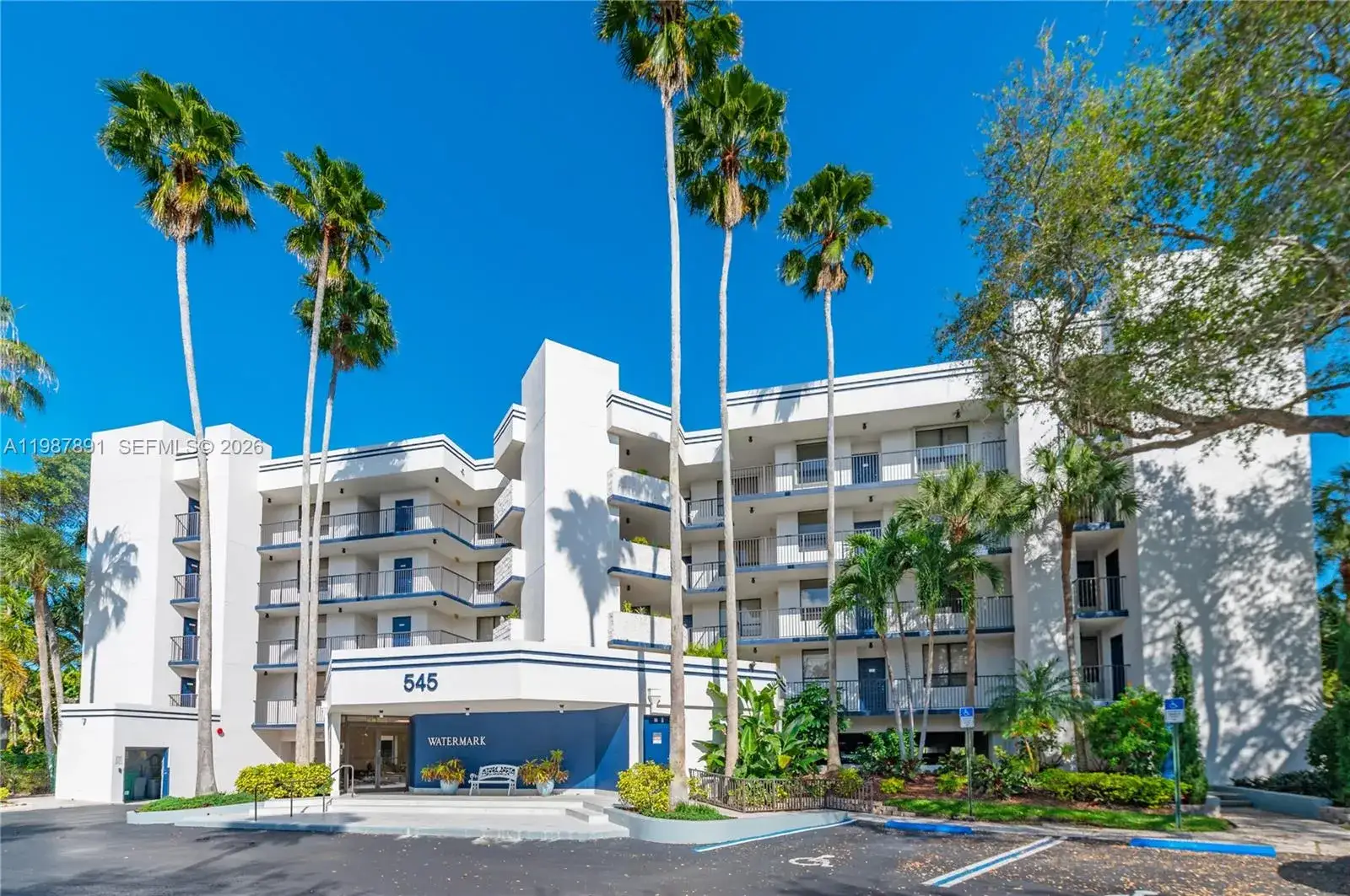 2 bedroom 2 bath Residential Lease for rent at 545 SE 12th St # 305, Dania Beach FL 33004