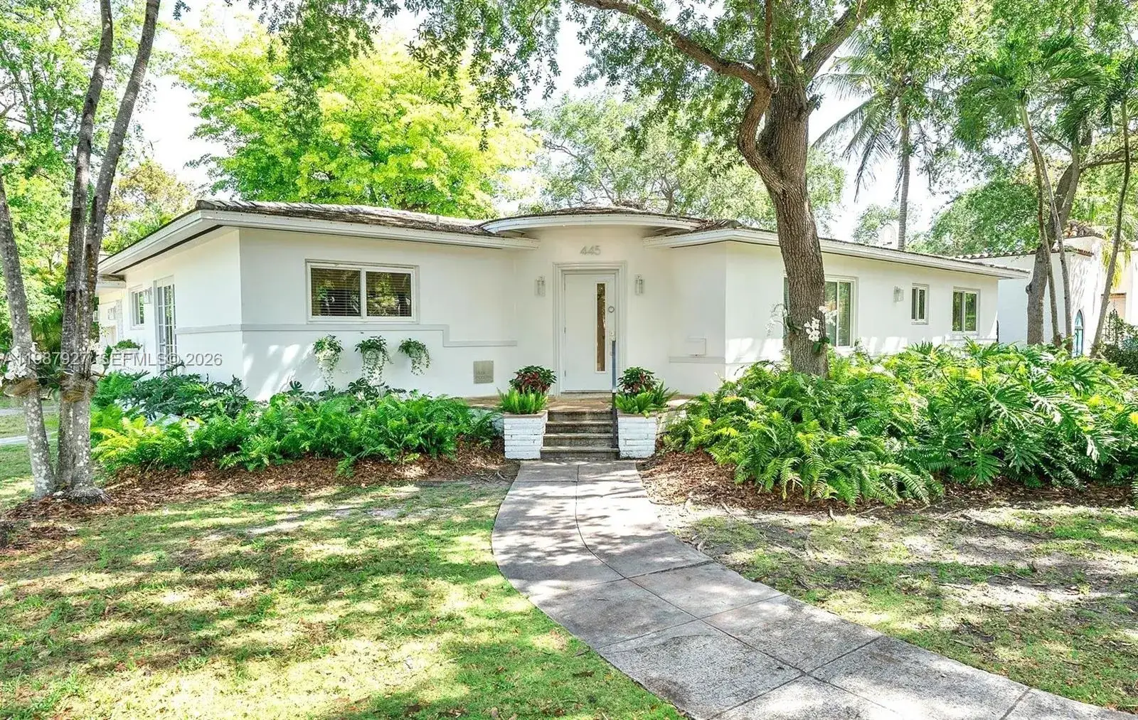 3 bedroom 3 bath Residential for sale at 445 Minorca Ave, Coral Gables FL 33134