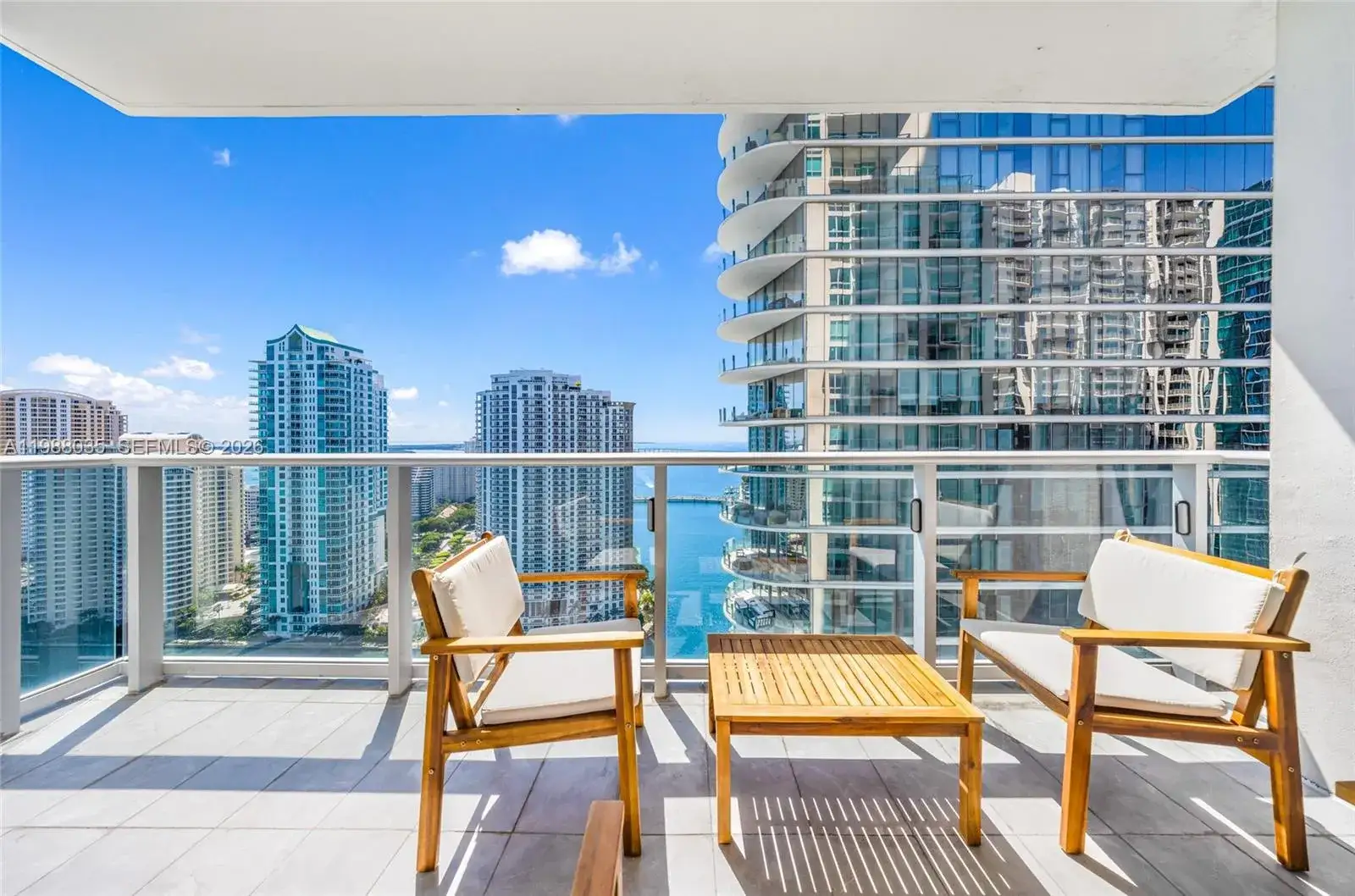 2 bedroom 2 bath Residential for sale at 300 S Biscayne Blvd # 2806, Miami FL 33131