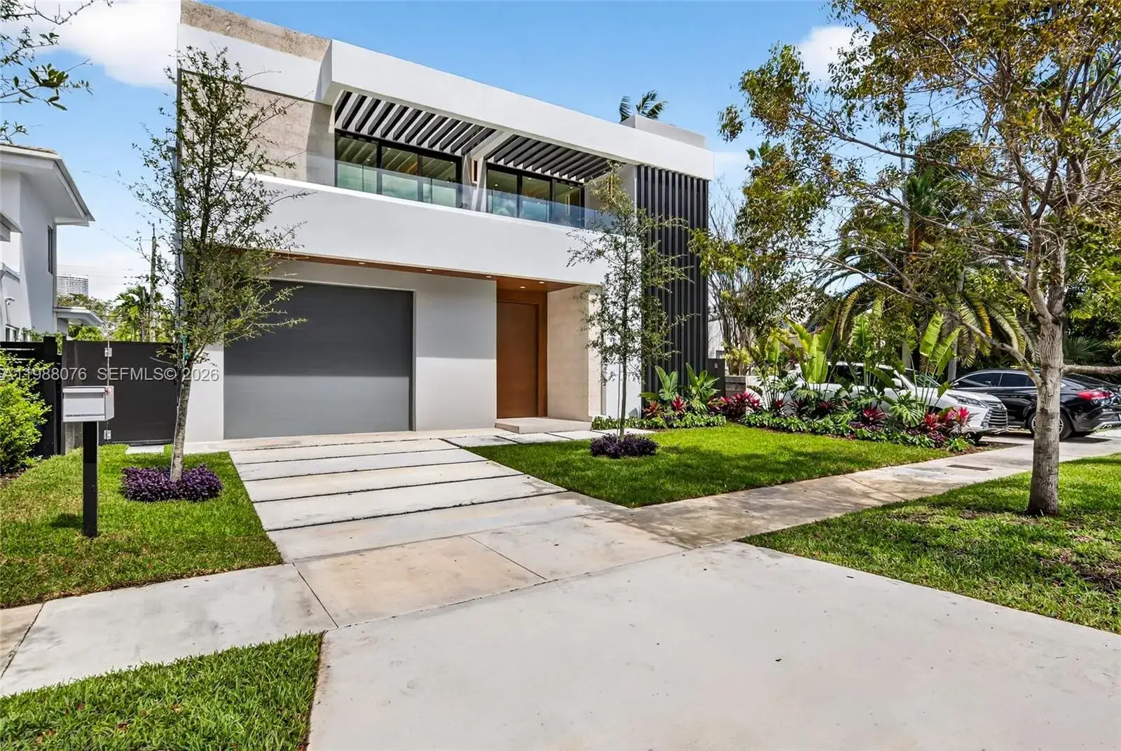 4 bedroom 4 bath Residential for sale at 609 SW 24th Rd, Miami FL 33129