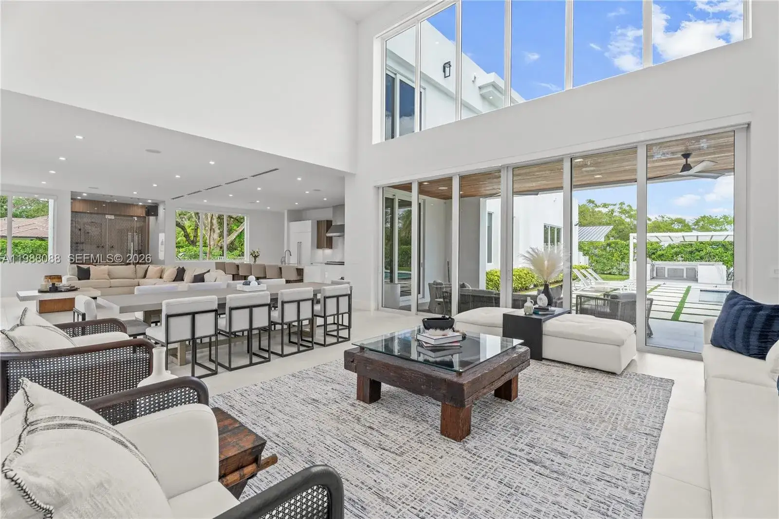 6 bedroom 7 bath Residential for sale at 6285 Old Cutler Rd, Pinecrest FL 33156