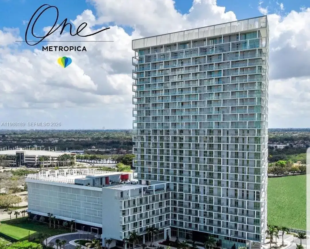 1 bedroom 1 bath Residential for sale at 2000 Metropica Way # 201, Sunrise FL 33323