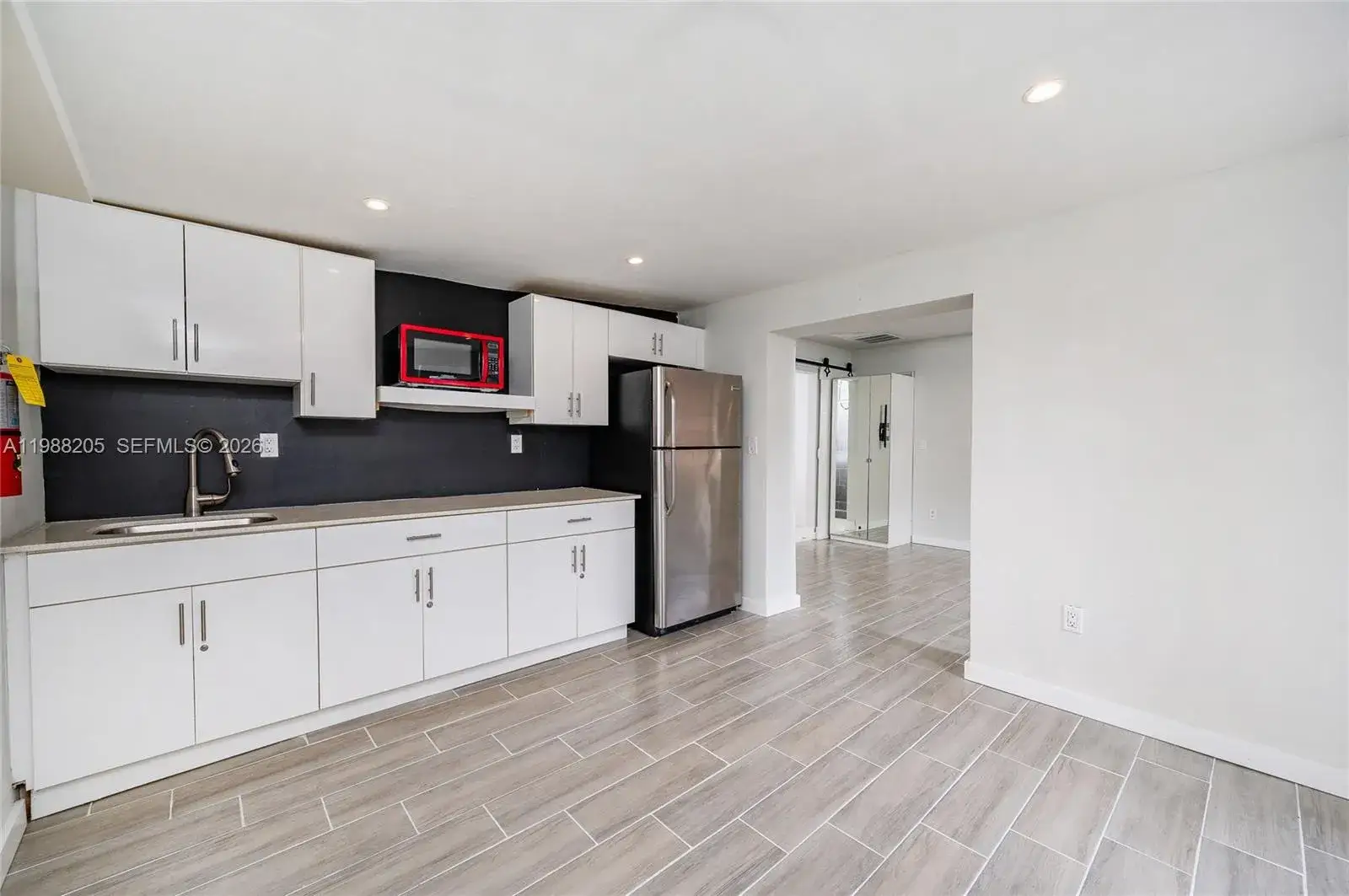1 bedroom 1 bath Residential Lease for rent at 10954 SW 157th Ter # 1, Miami FL 33157