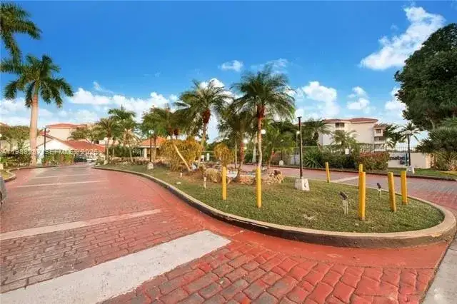 2 bedroom 1 bath Residential for sale at 8305 SW 152nd Ave # 201, Miami FL 33193
