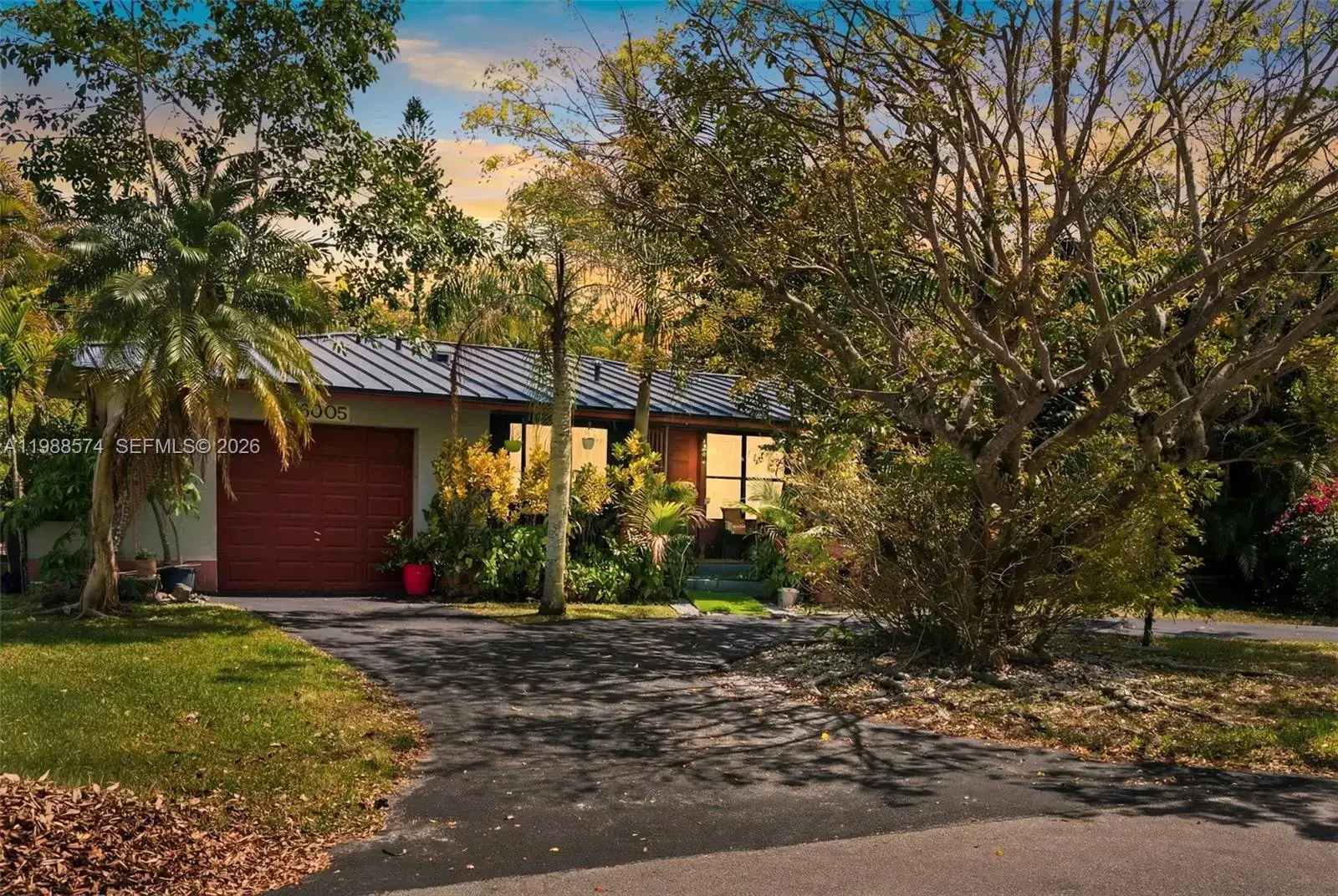 3 bedroom 2 bath Residential for sale at 6005 SW 64th Pl, South Miami FL 33143
