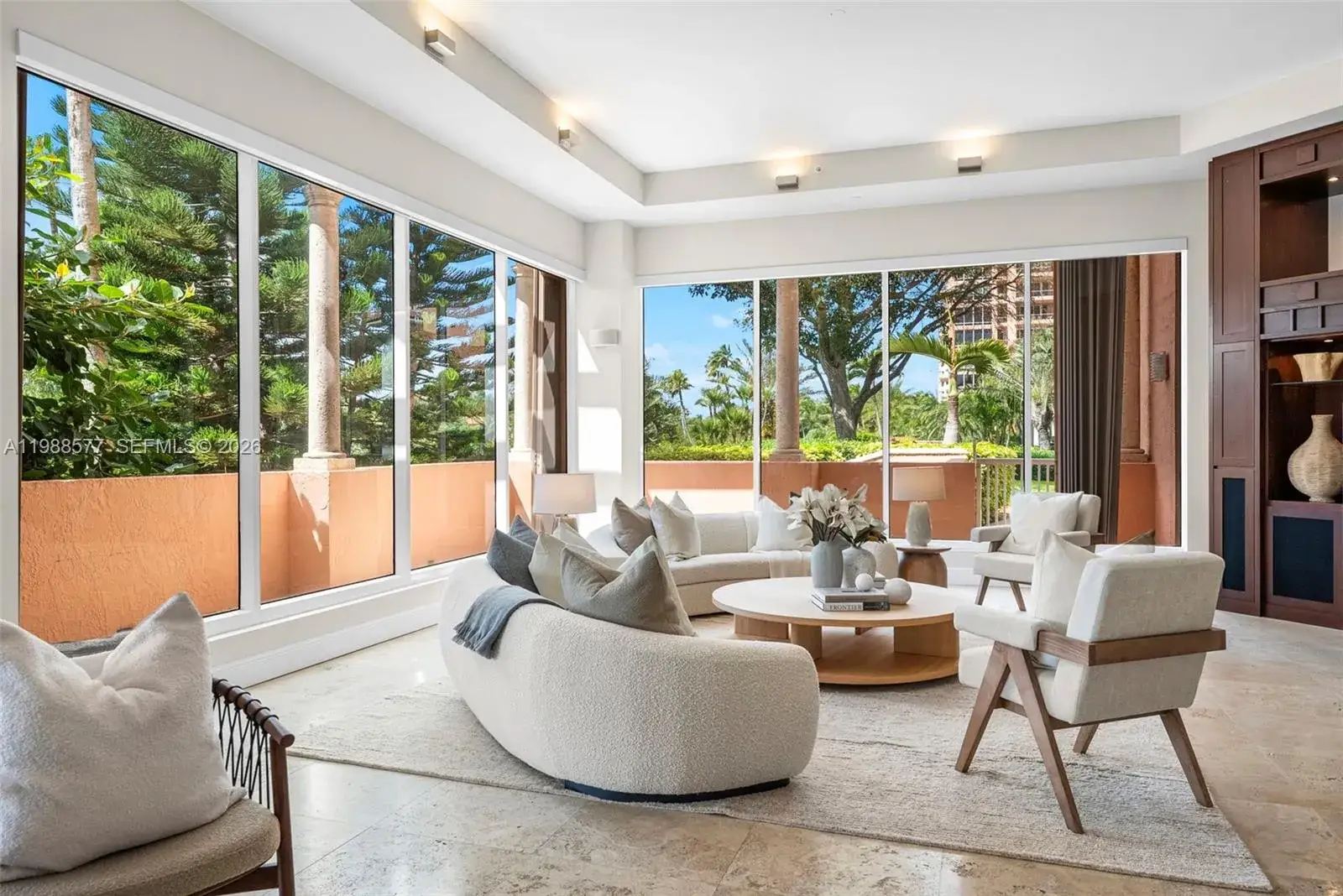 5 bedroom 5 bath Residential for sale at 10 Edgewater Dr, Coral Gables FL 33133
