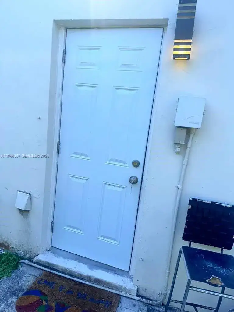 1 bath Residential Lease for rent at 14321 NE 4th Ave # A, Miami FL 33161