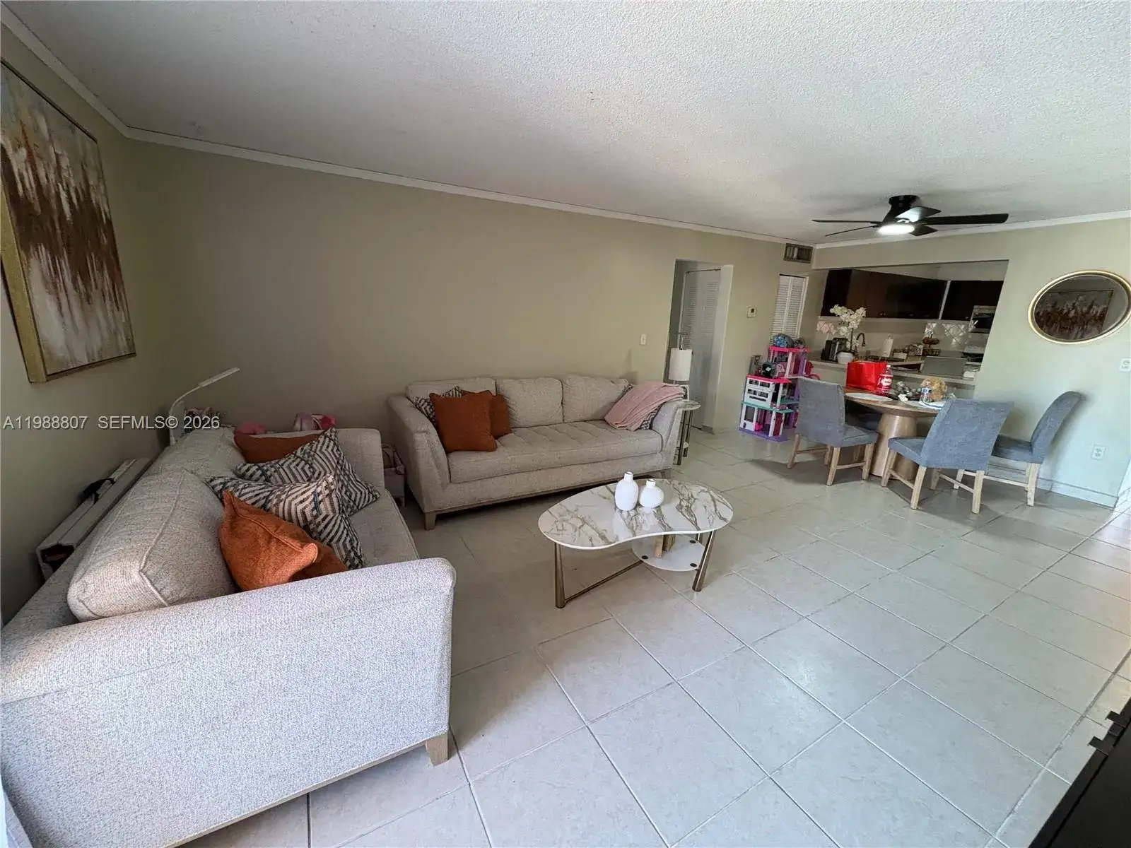 3 bedroom 2 bath Residential for sale at 1950 W 56th St # 2309D, Hialeah FL 33012