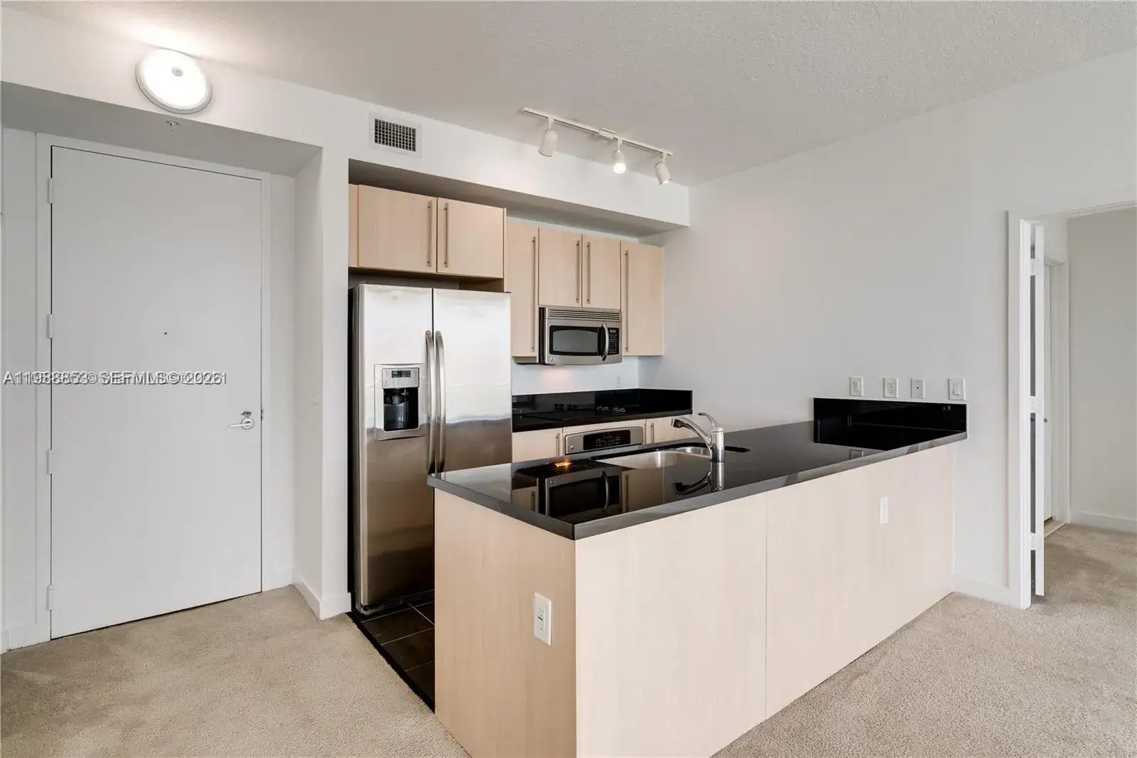 2 bedroom 2 bath Residential for sale at 79 SW 12th St, Miami FL 33130