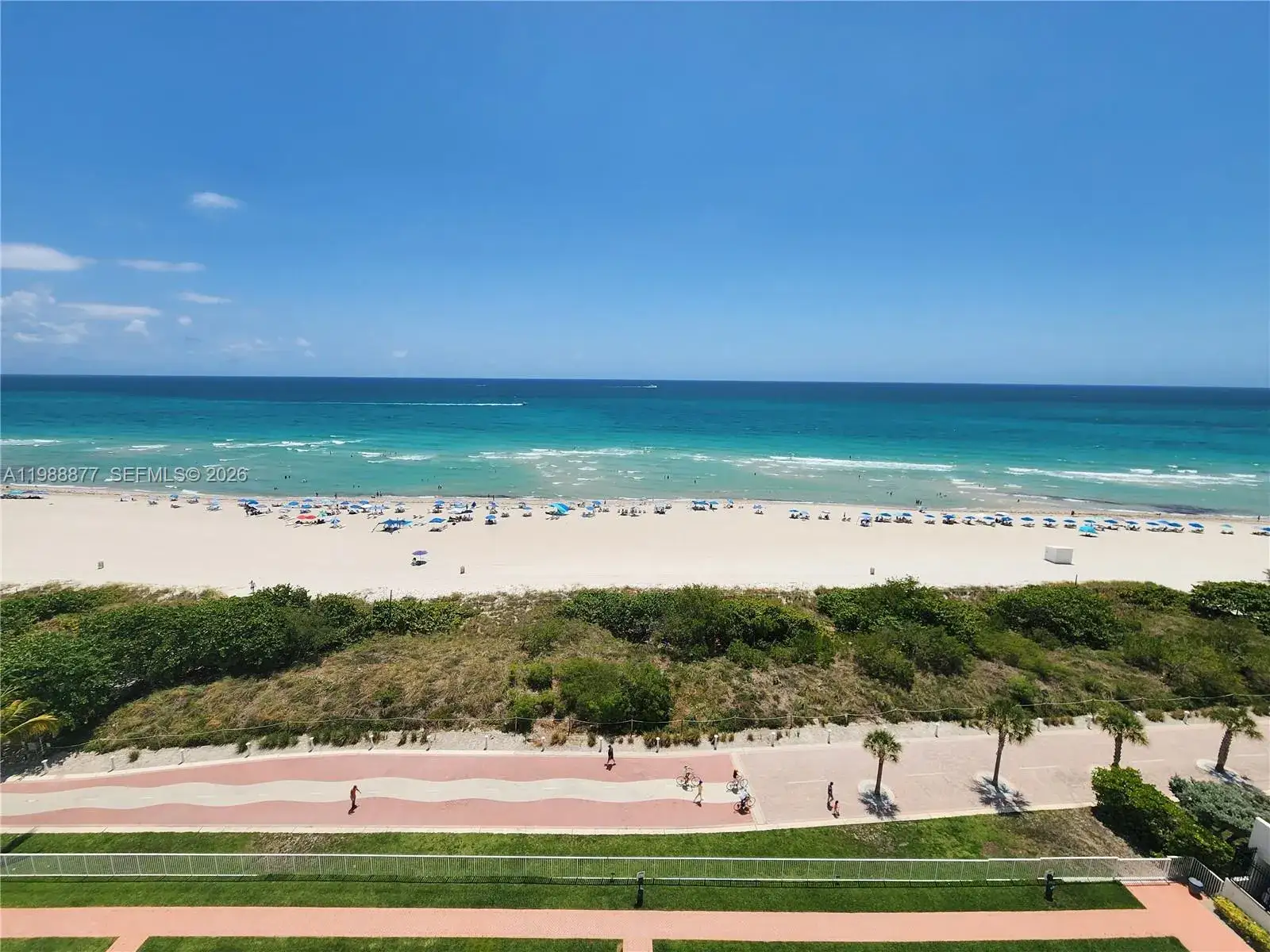 2 bedroom 2 bath Residential for sale at 5601 Collins Ave # 1110, Miami Beach FL 33140