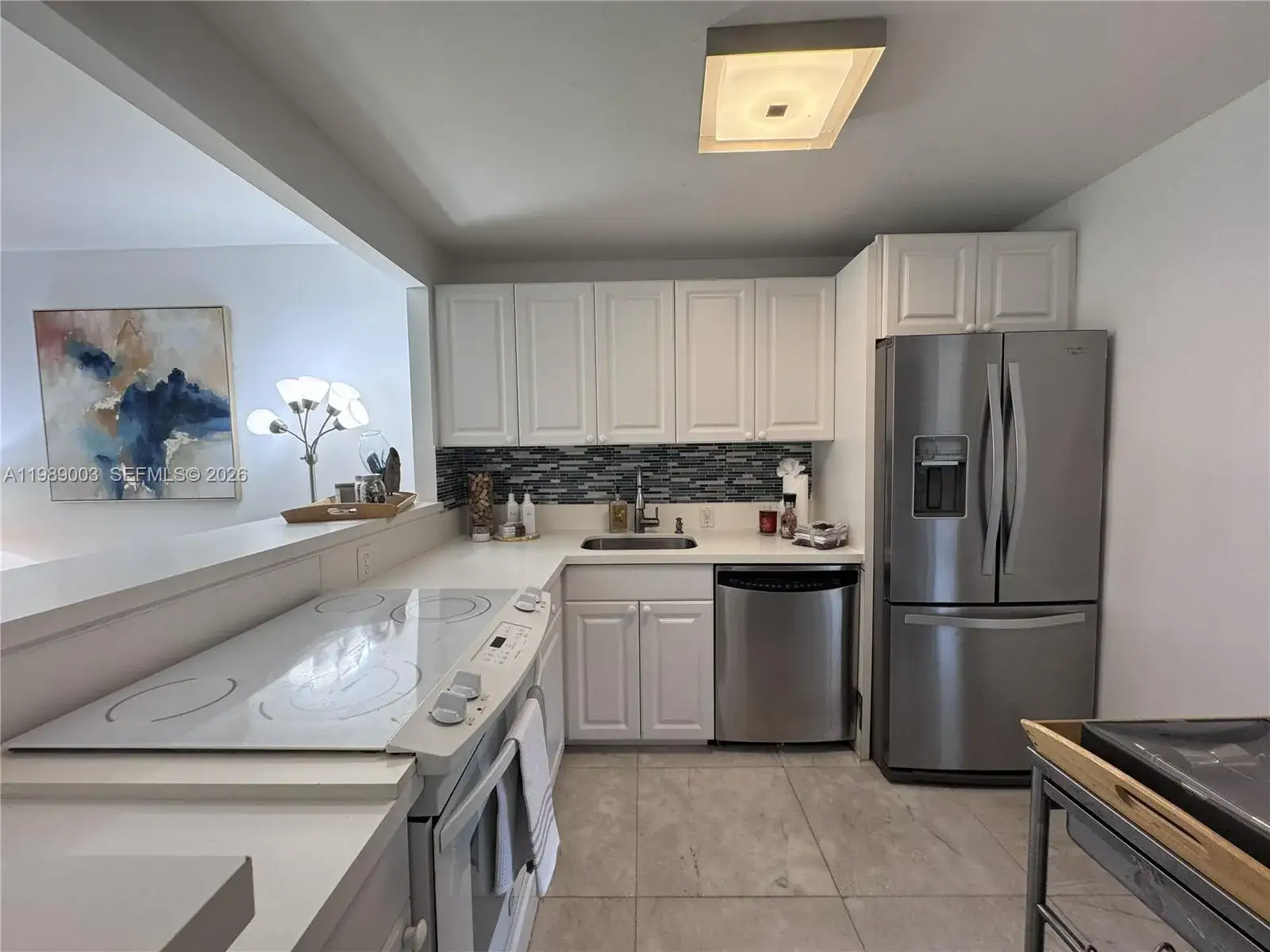 1 bedroom 1 bath Residential for sale at 3301 N Country Club Dr # 104, Aventura FL 33180