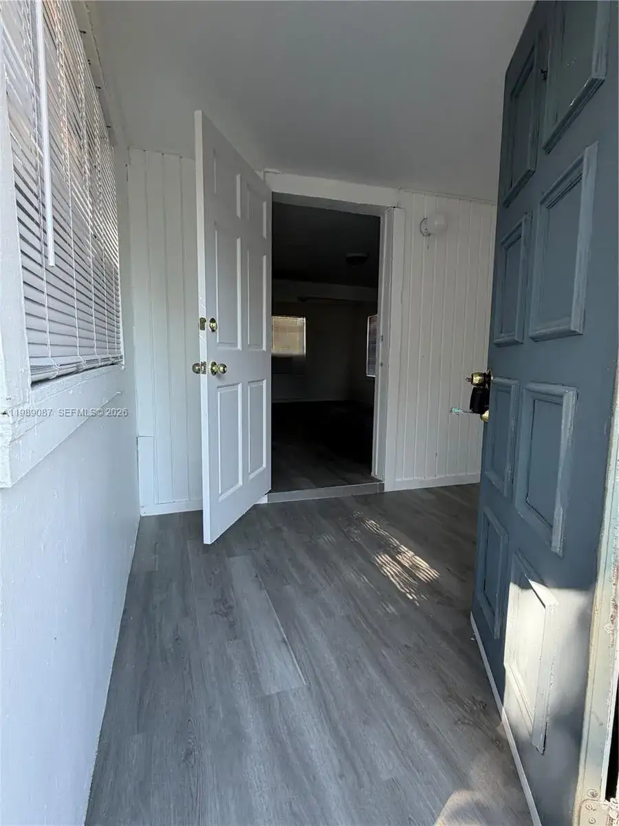 1 bedroom 1 bath Residential Lease for rent at 1811 NW 84th St # 3, Miami FL 33147