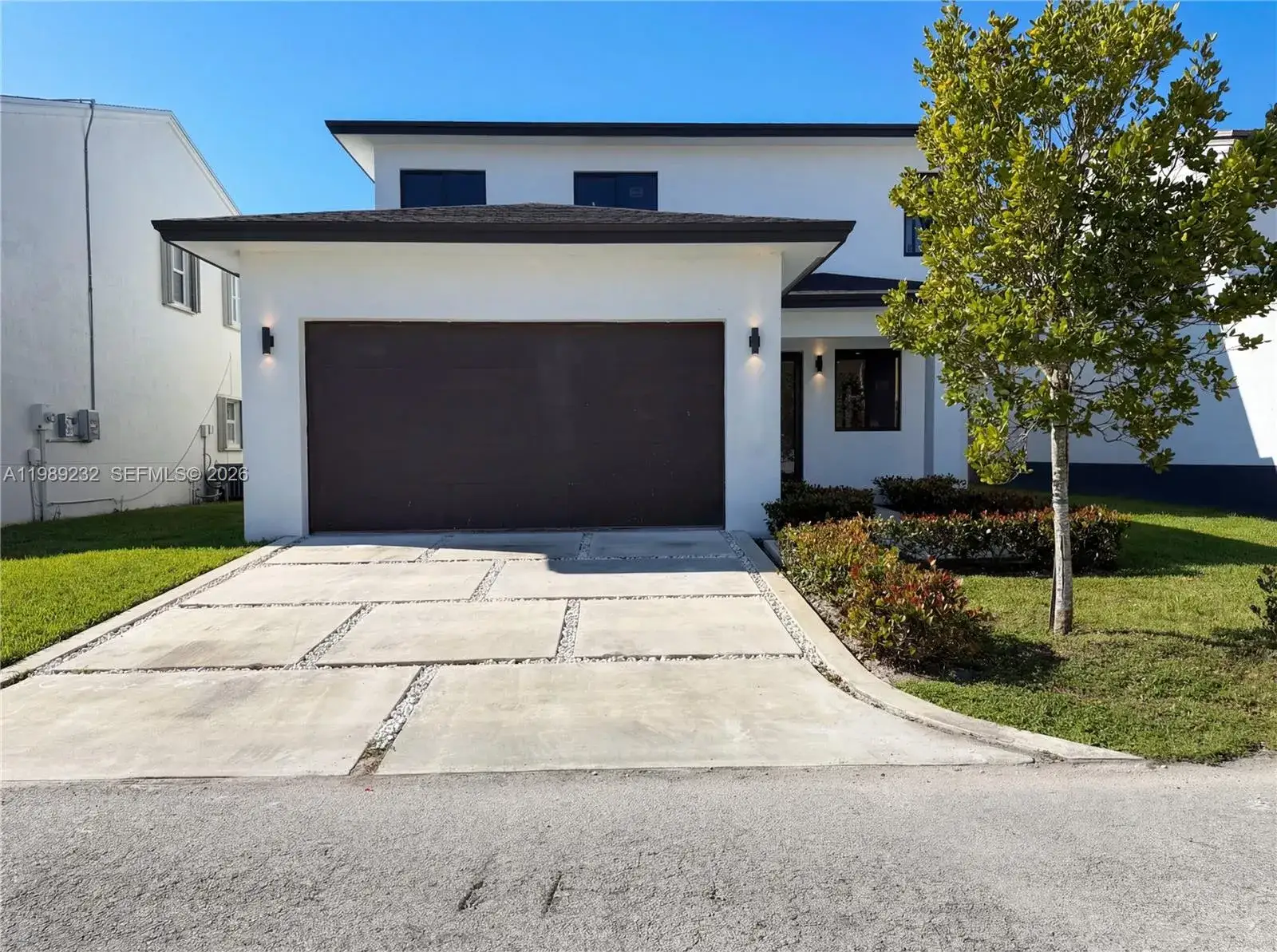 5 bedroom 3 bath Residential for sale at 11836 SW 272nd Ter, Homestead FL 33032