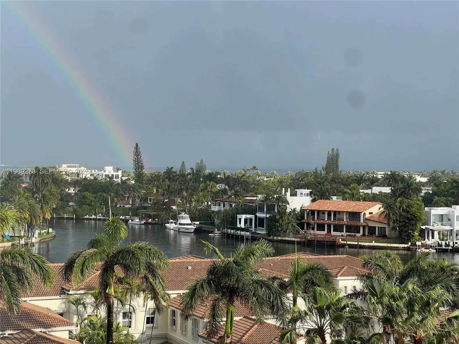 3 bedroom 2 bath Residential for sale at 21050 Point Pl # 702, Aventura FL 33180