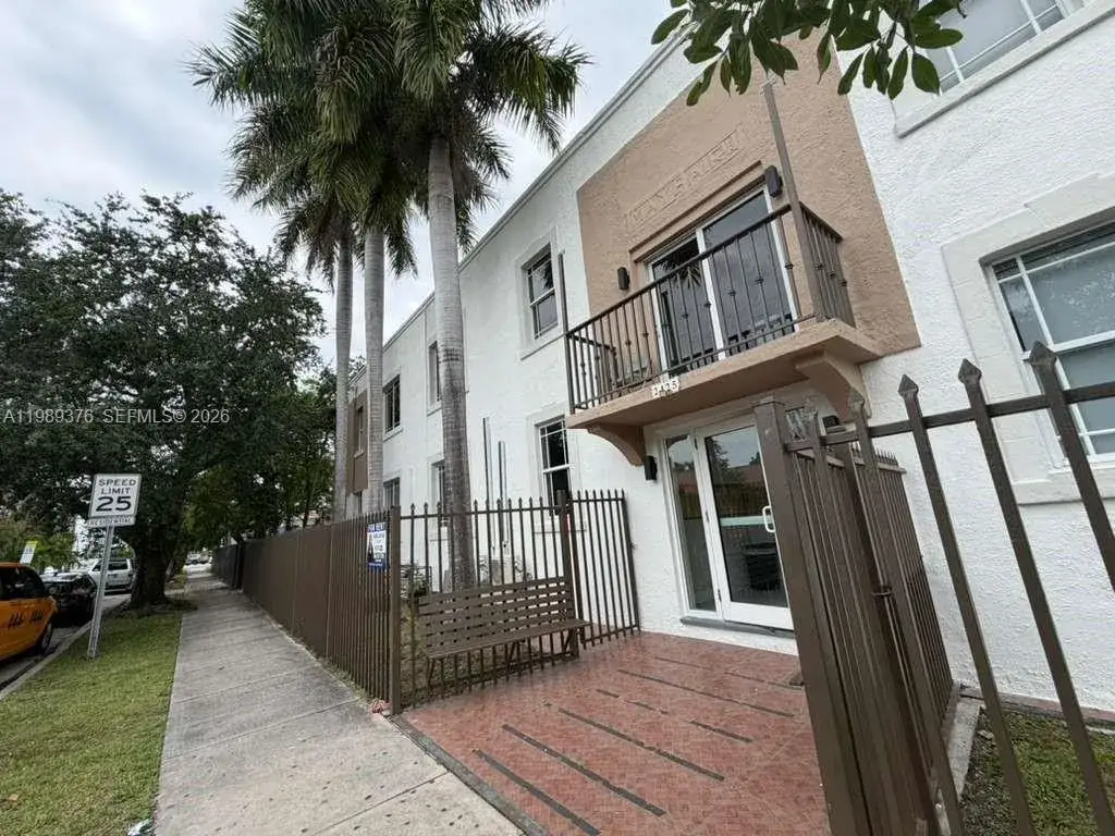 2 bedroom 1 bath Residential Lease for rent at 2425 SW 6th St # 10, Miami FL 33135