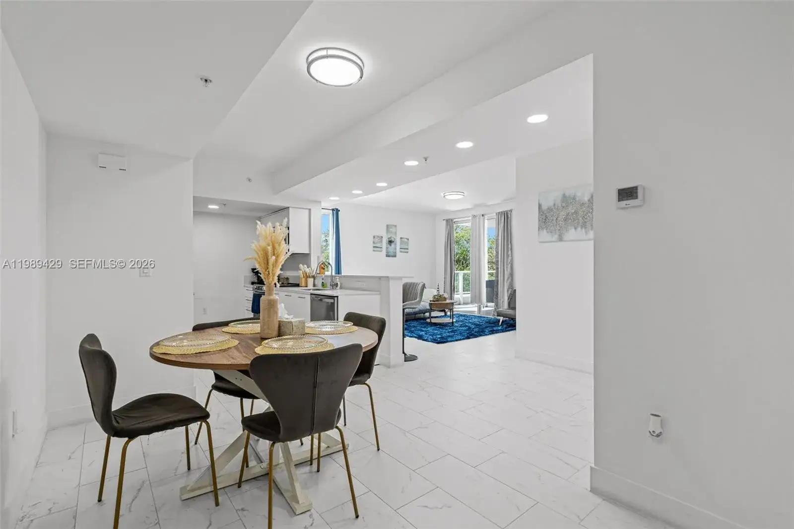 2 bedroom 2 bath Residential for sale at 1850 Monroe Street # 309, Hollywood FL 33020