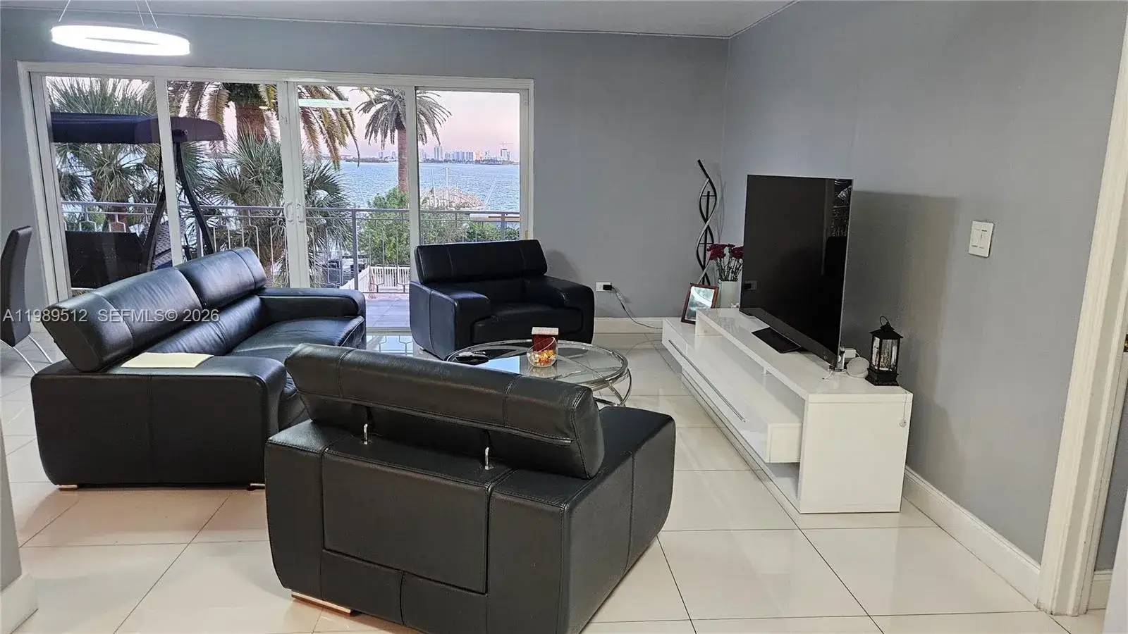 2 bedroom 2 bath Residential for sale at 11111 Biscayne Blvd # 3F, Miami FL 33181