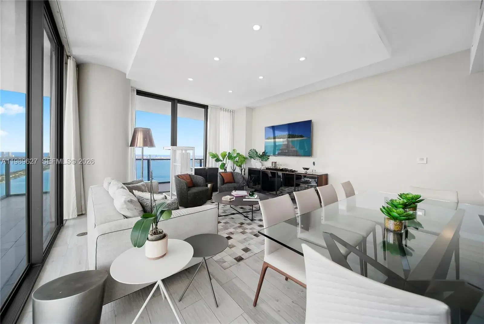3 bedroom 3 bath Residential Lease for rent at 480 NE 31st St # 4907, Miami FL 33137
