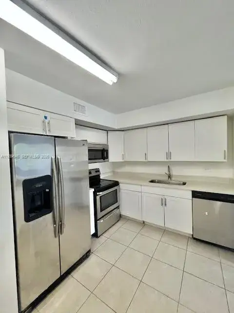 2 bedroom 1 bath Residential for sale at 3690 N 56th Ave # 902, Hollywood FL 33021