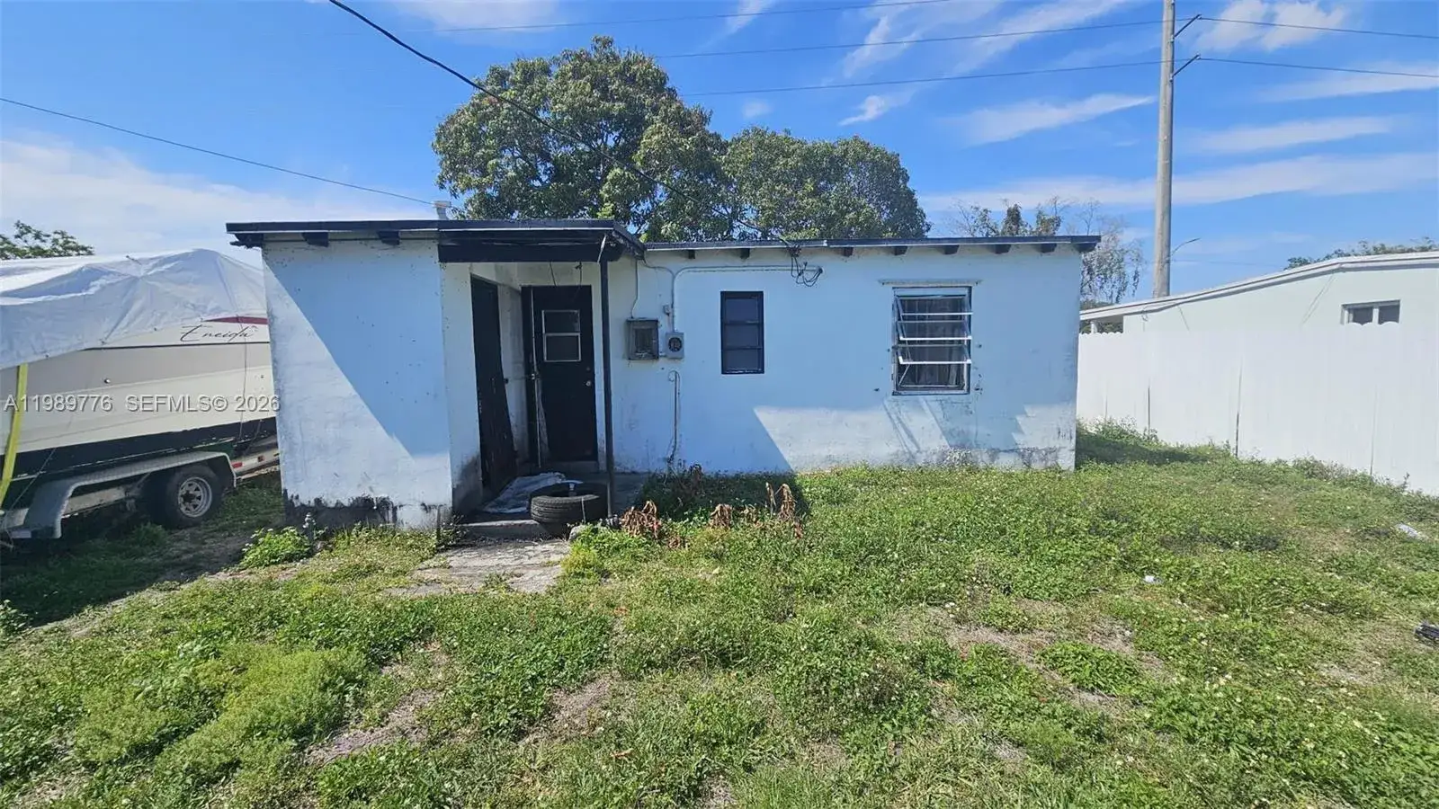 2 bedroom 1 bath Residential for sale at 1950 Service Rd, Opa-Locka FL 33054