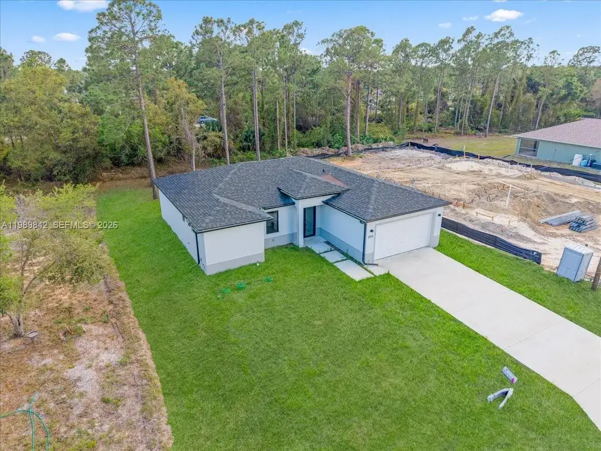 3 bedroom 2 bath Residential for sale at 2914 67th st W, Lehigh Acres FL 33971