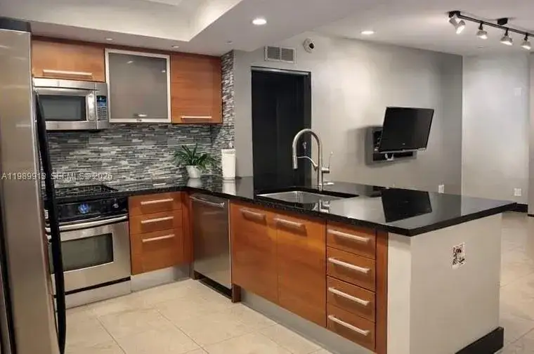 1 bedroom 1 bath Residential for sale at 2030 S Douglas Rd # 414, Coral Gables FL 33134