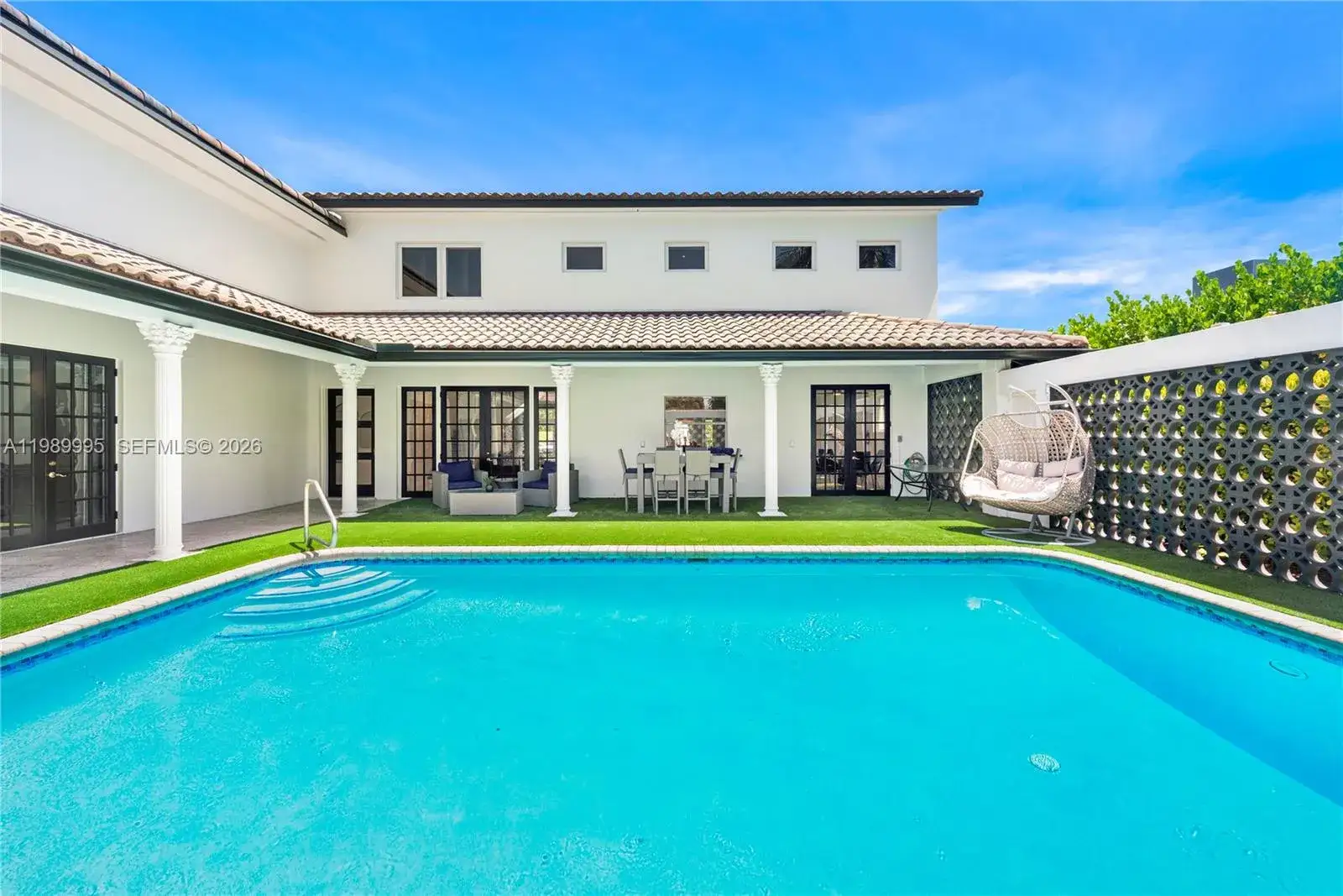 7 bedroom 5 bath Residential Lease for rent at 472 Sunset Dr, Hallandale Beach FL 33009