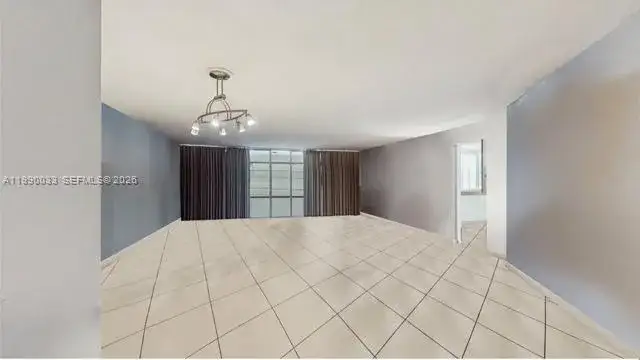 2 bedroom 2 bath Residential for sale at 1401 NE 191st St # D117, Miami FL 33179