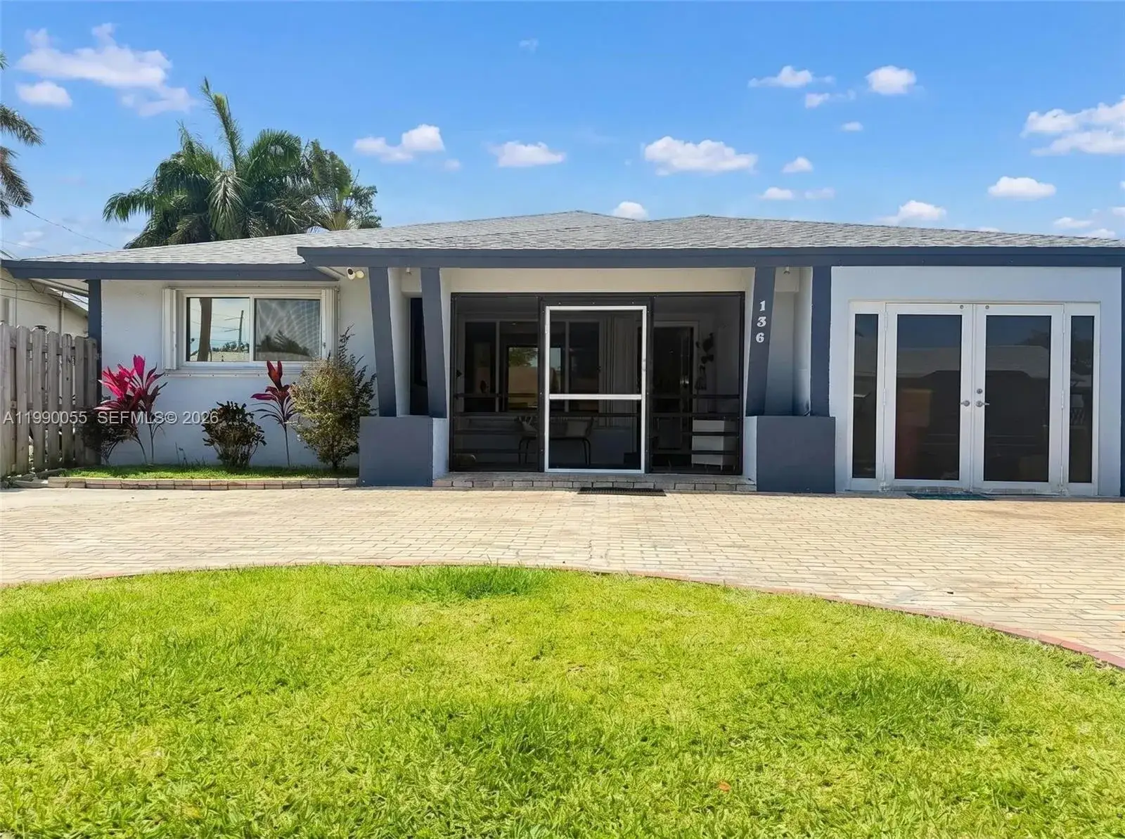 3 bedroom 2 bath Residential for sale at 136 SE 2nd Ct, Dania Beach FL 33004