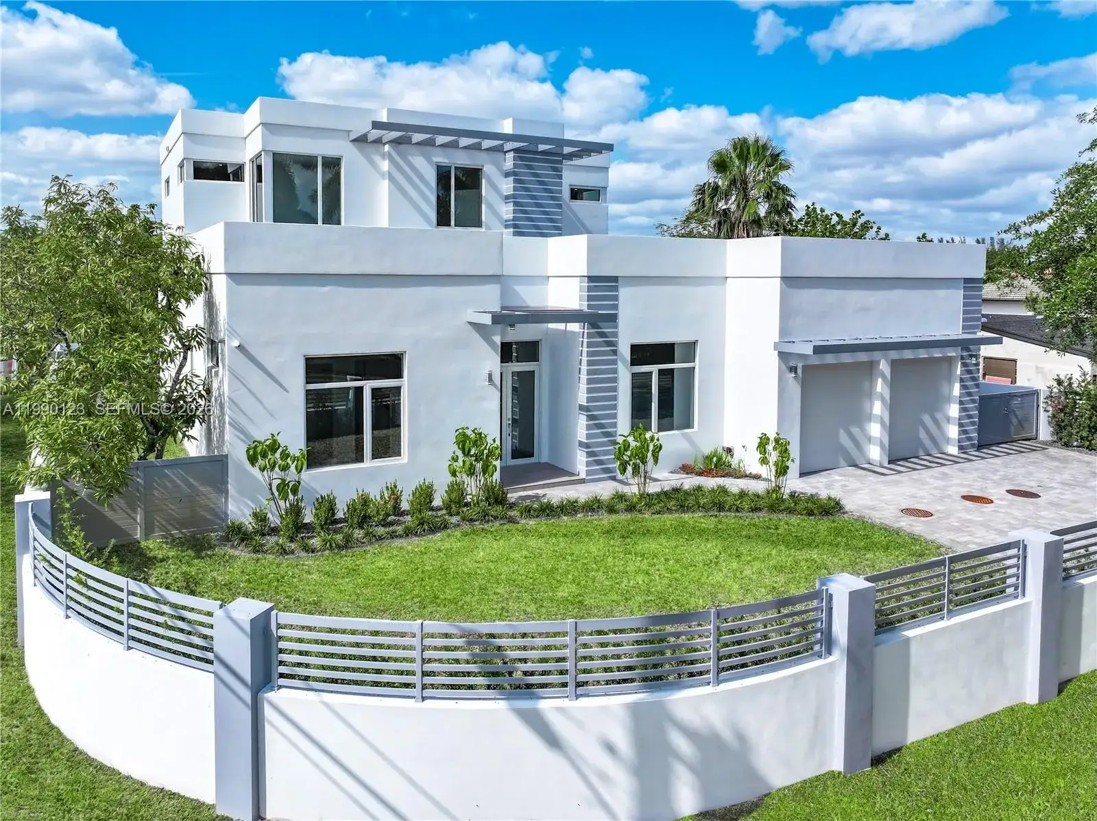 5 bedroom 4 bath Residential for sale at 9895 NW 26th St, Doral FL 33172