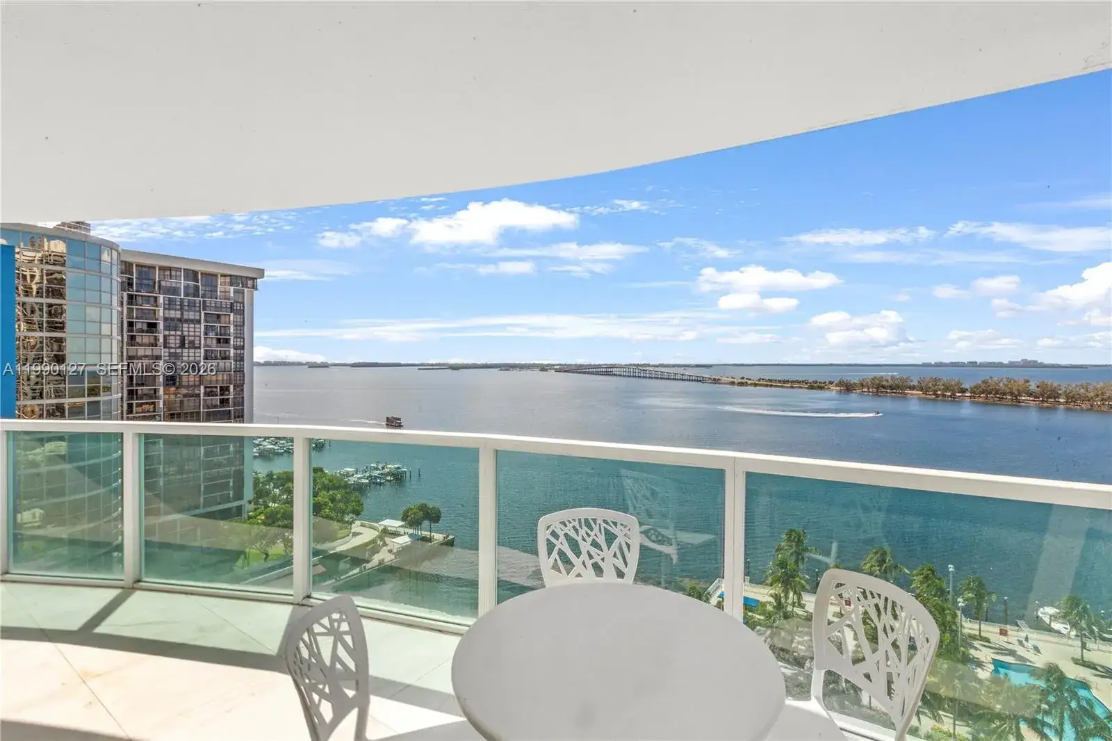 2 bedroom 2 bath Residential for sale at 2101 Brickell Ave # 1206, Miami FL 33129