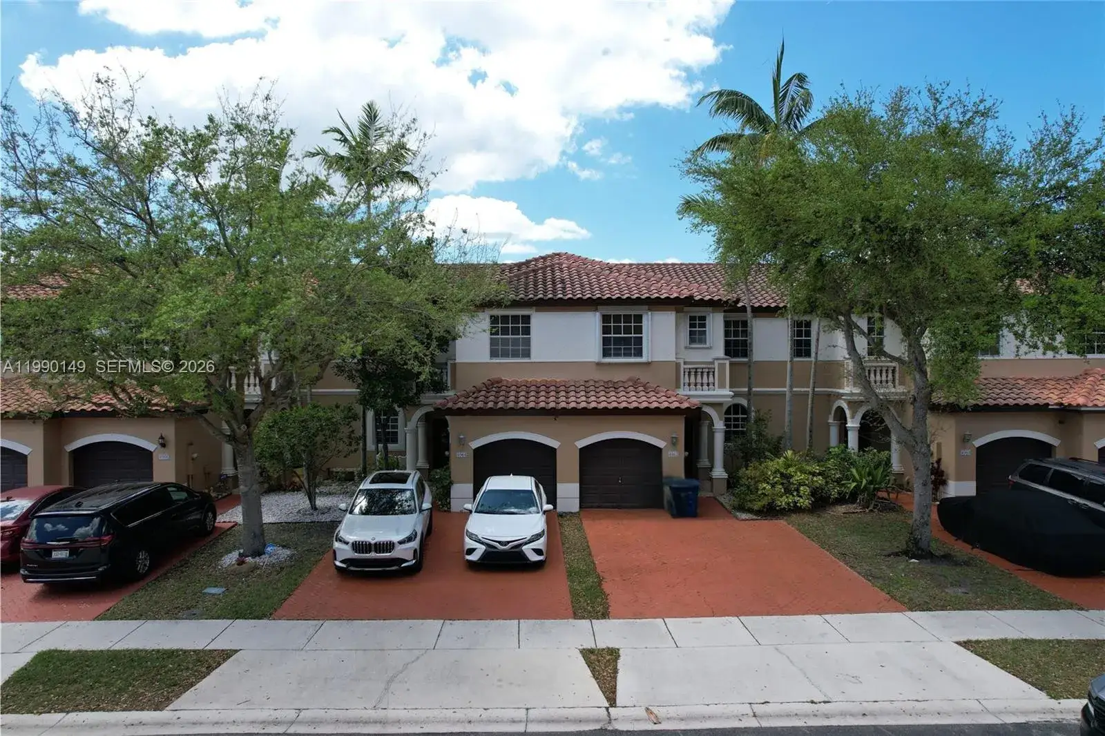 3 bedroom 2 bath Residential for sale at 4964 SW 128th Ave, Miramar FL 33027