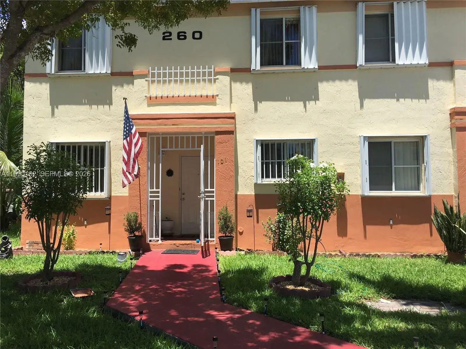 3 bedroom 2 bath Residential for sale at 260 NW 114th Ave # 101, Sweetwater FL 33172