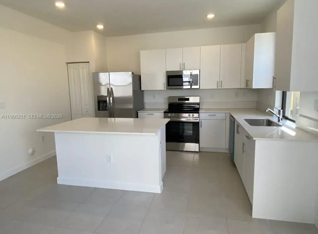 5 bedroom 3 bath Residential for sale at 23074 SW 128th Pl, Goulds FL 33170